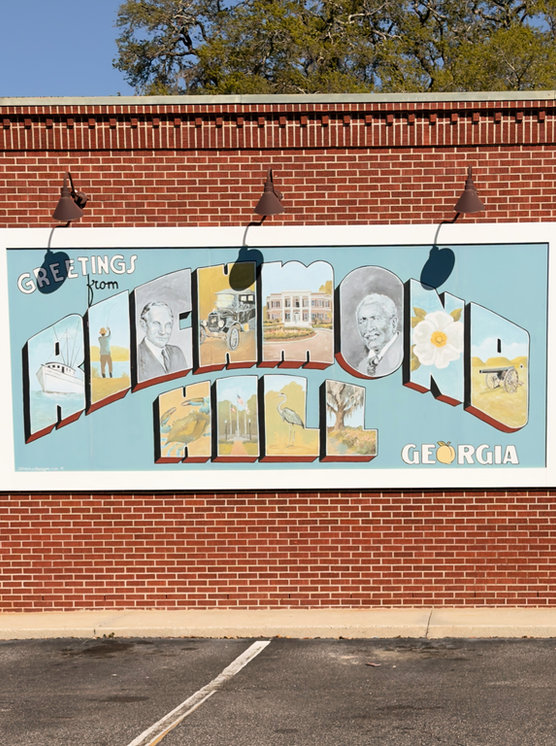Greetings from Richmond Hill, Georgia mural